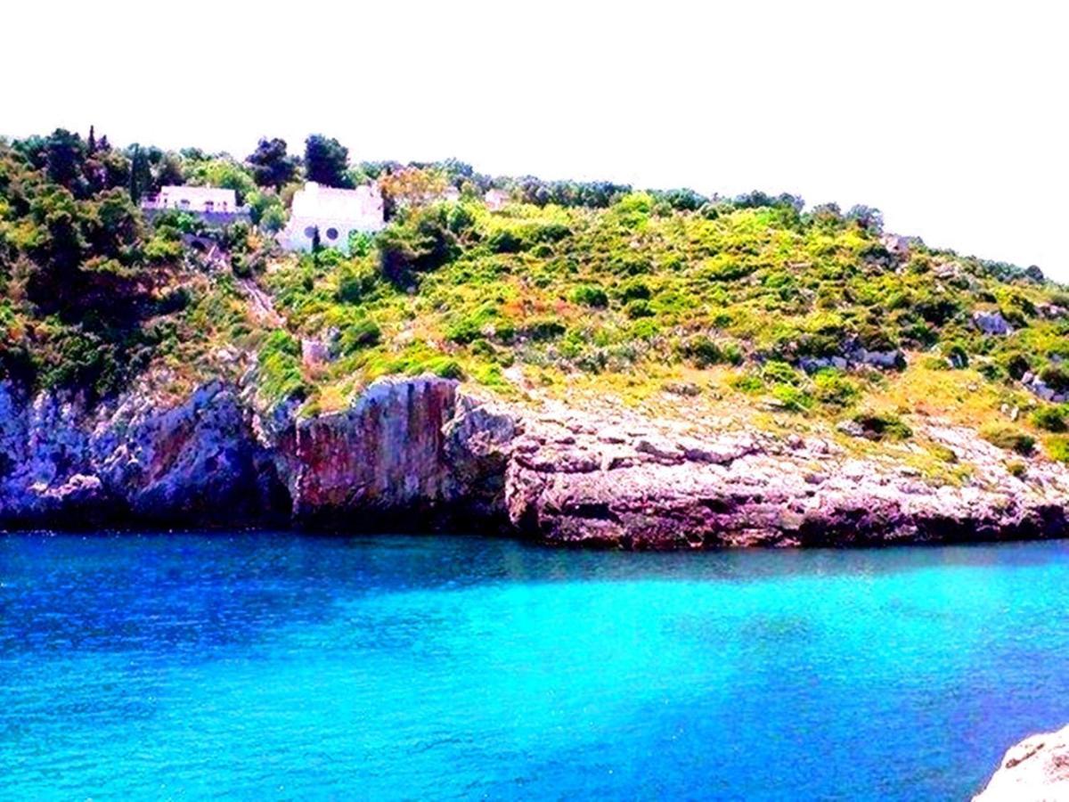 Blu Suite Cottage Sul Mare E Swimming Pool Tricase Exterior photo